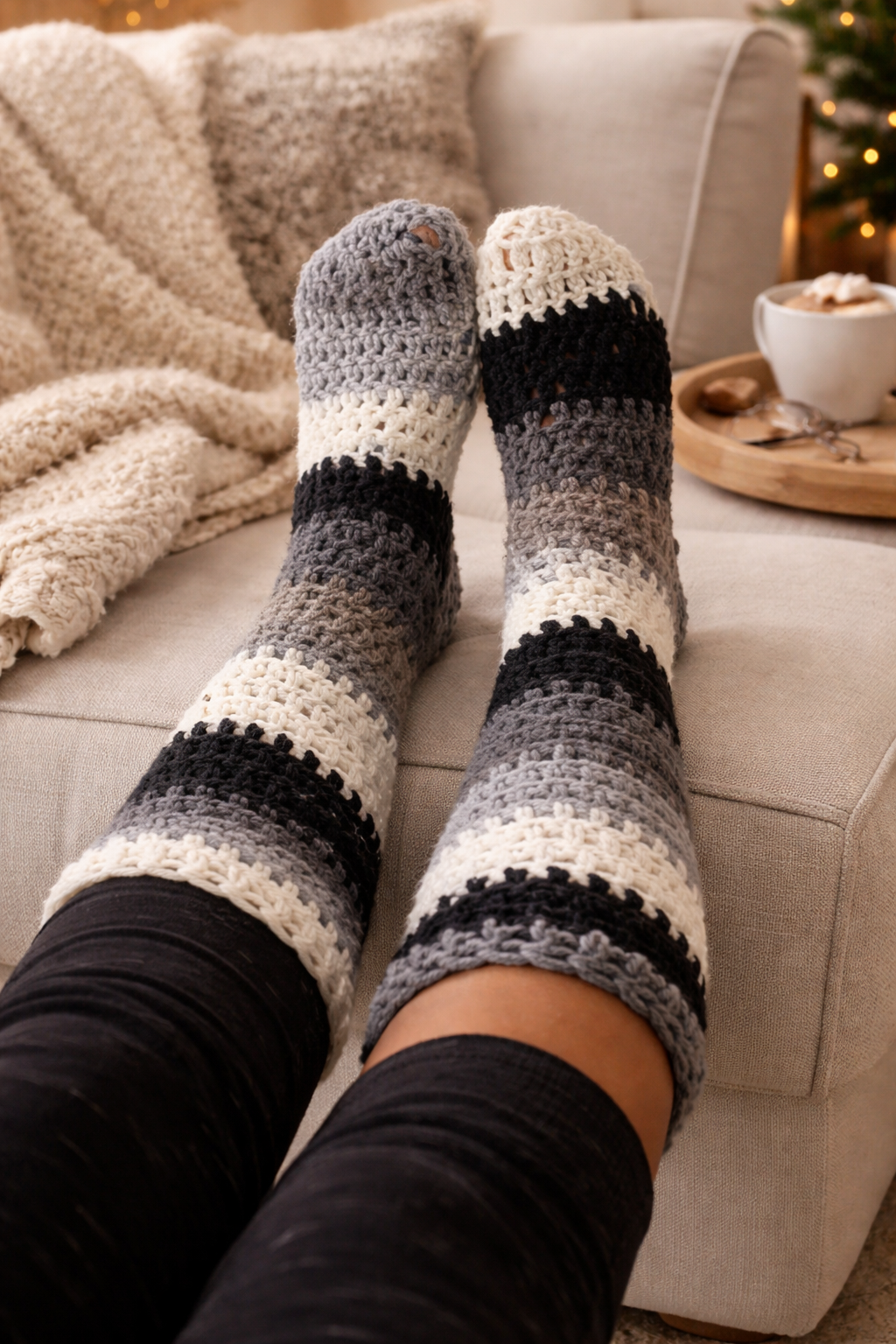 🕊️ Peaceful Steps Socks